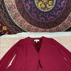 Women BCBG Jacket Vibrate Red, Excellent condition. Perfect for the Holidays